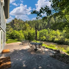 Hygge House on the Creek